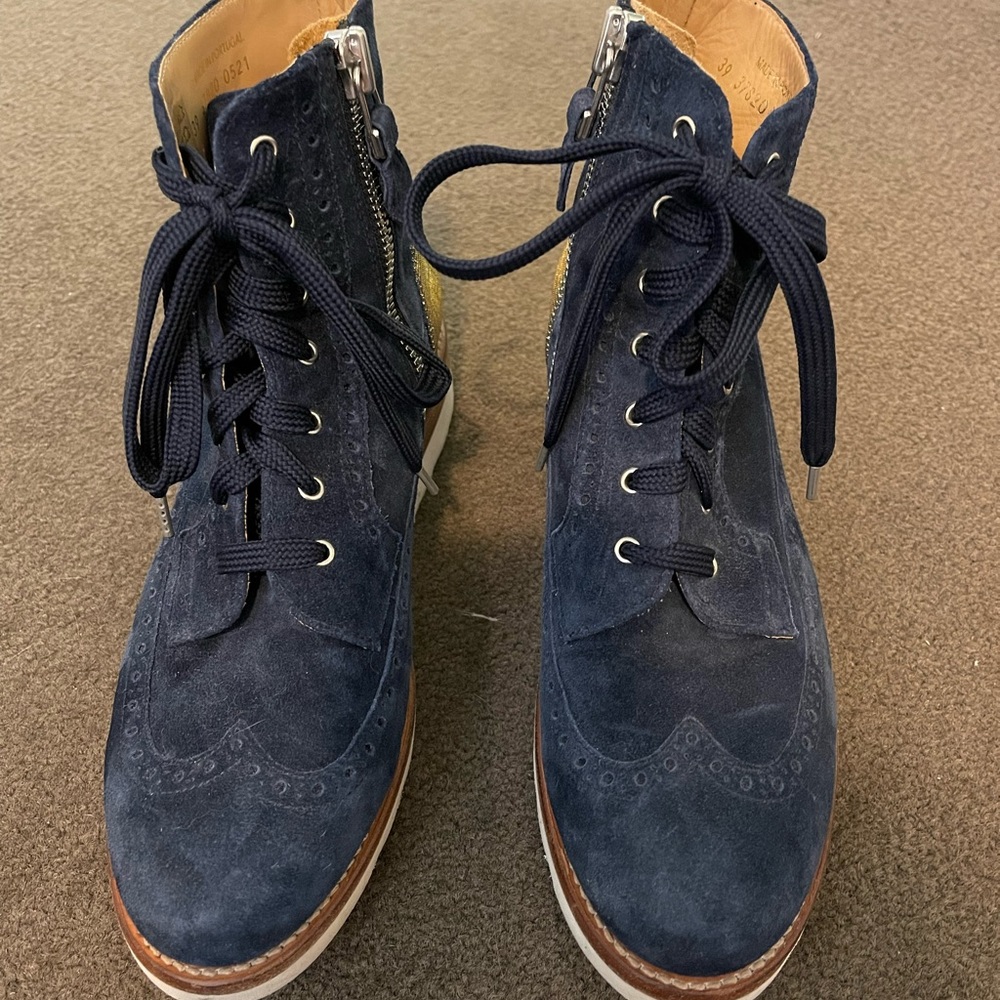 Office of Angela Scott Mr. Harrison Boot Size 39